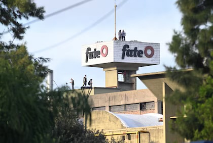 Fate anunció su cierre definitivo: la histórica marca argentina de neumáticos despedirá a sus 920 empleados y deja de producir