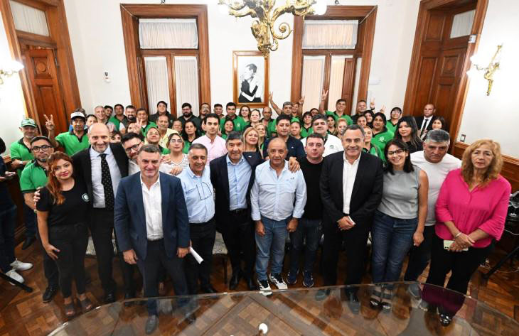 El gobierno provincial y ATE sellaron un acuerdo salarial: piso de $ 970.000