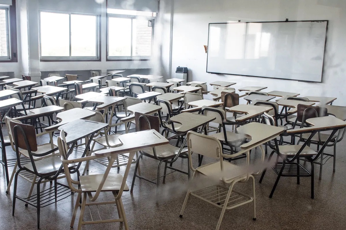El Gobierno decidió suspender las clases en toda la provincia por las lluvias