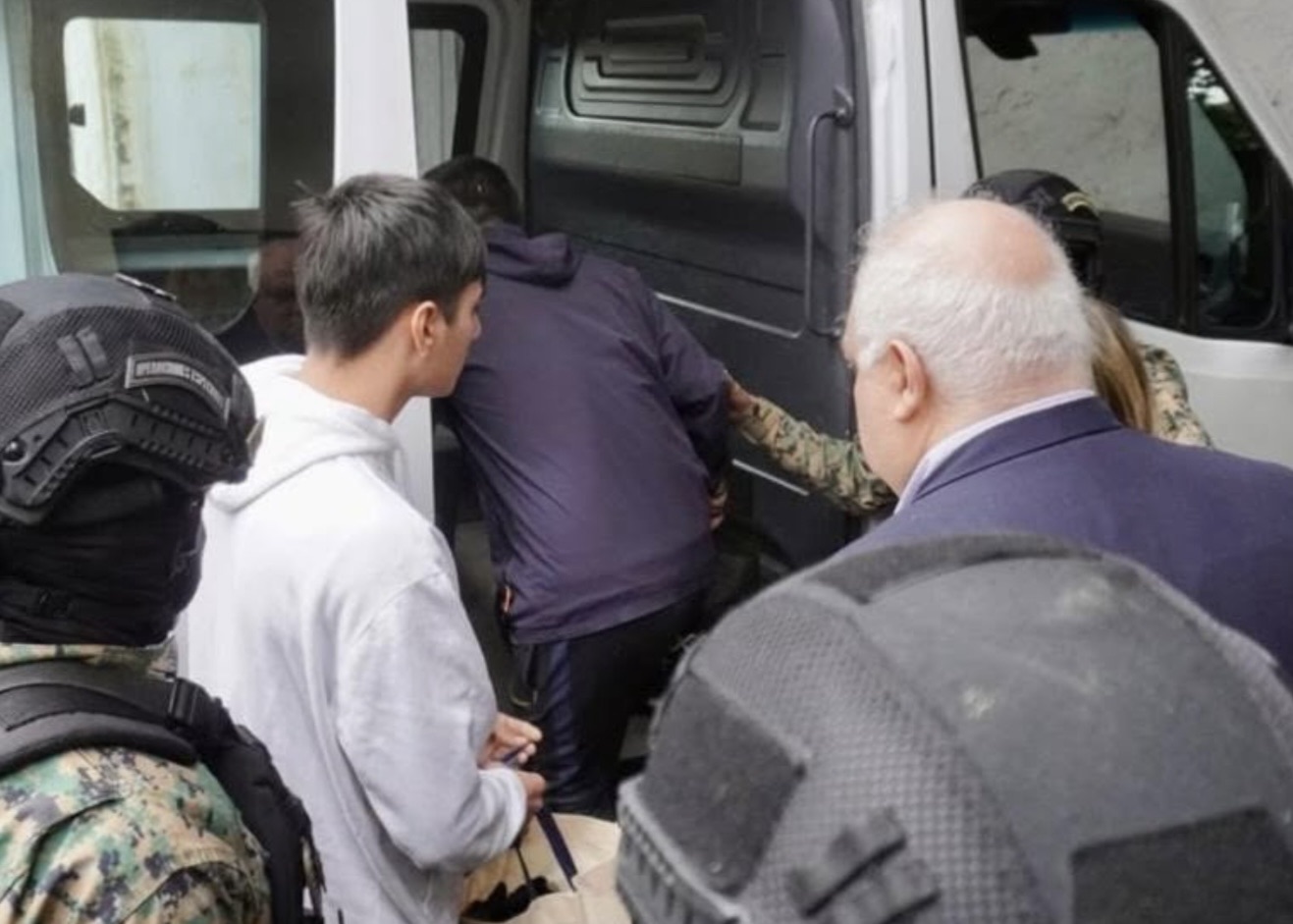 Trasladaron a adolescentes en conflicto con la ley al Instituto Padre Brochero en la cárcel de Benjamín Paz