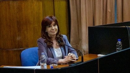 Con fuertes críticas a Milei, Cristina Kirchner habló antes de su declaración de mañana por la causa Cuadernos
