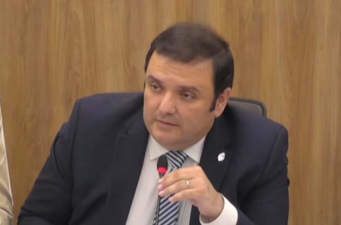 Tensión en Diputados: Huesen asumió la Comisión de Discapacidad y la oposición denuncia que el oficialismo busca “paralizarla”