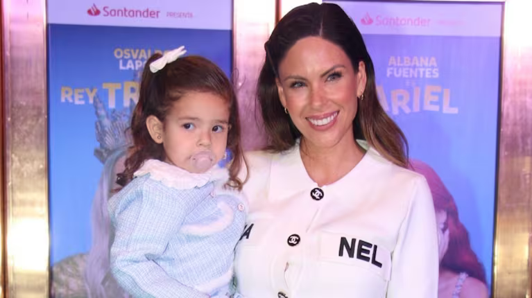 Barby Franco y su hija Sarah de tres años sufrieron un accidente automovilístico en Cañuelas