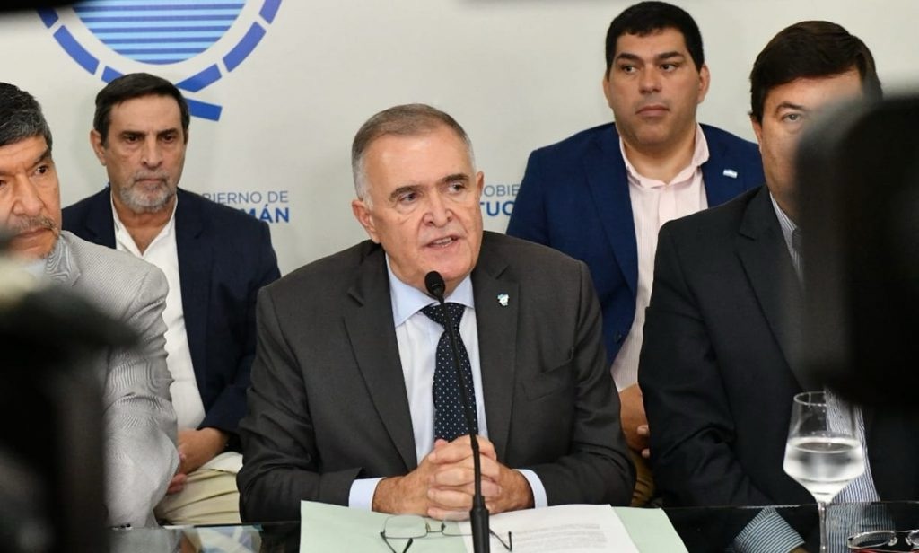 Jaldo expresó sus condolencias por las víctimas del temporal y aseguró que se intensifica la asistencia en Tucumán